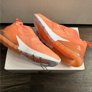 Brand New airmax 270